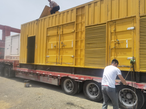 会宁汽油发电机对供油装置的要求