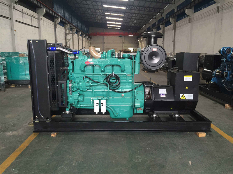 会宁柴油发电机组过载运行时降低转速有哪些注意事项？