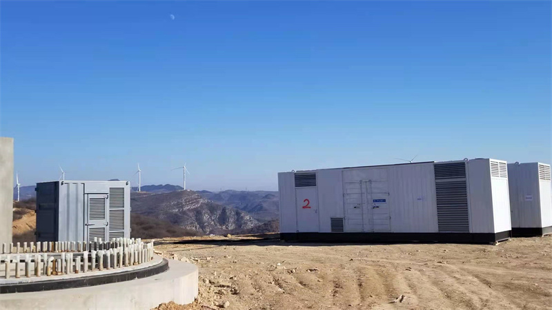 会宁带燃油预热系统的柴油发电机组在冬季启动前需要做哪些准备工作？