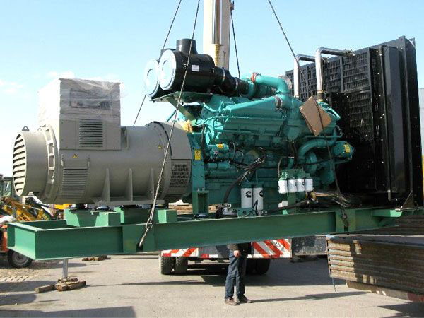 会宁冬季柴油发电机启动前，如何检查燃油标号是否适配？